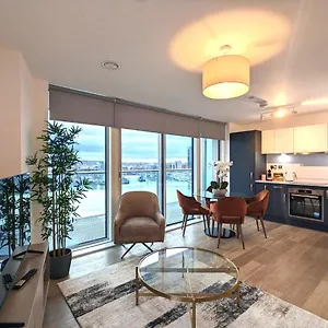 Charles Hope Waterside Apartment Southampton